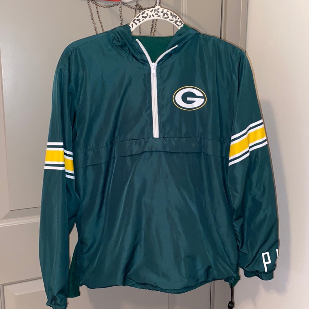 ‼️SOLD‼️ Pink Green Bay packers quarter zip windbreaker